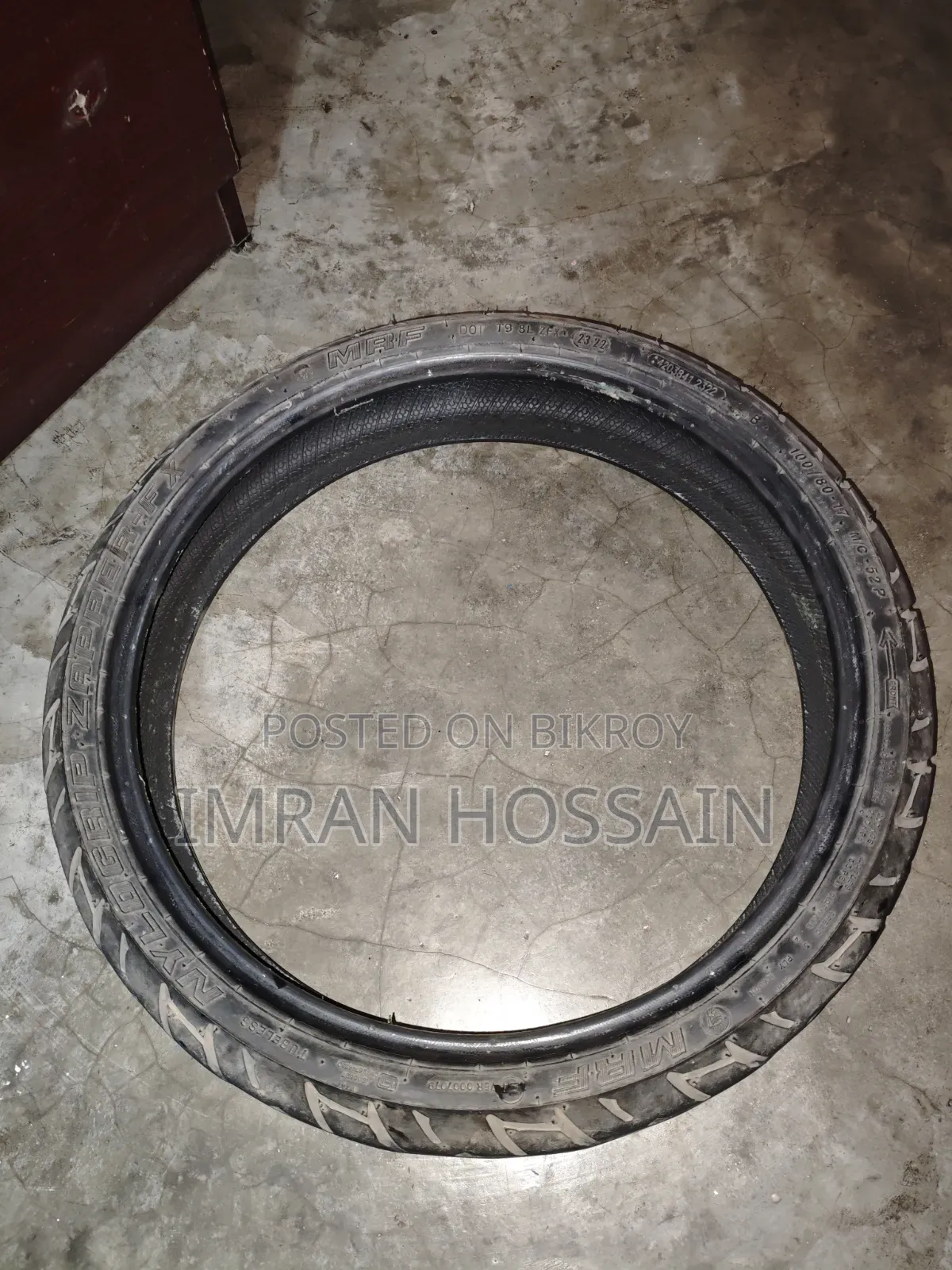 সুজুকি জিক্সার এসএফ ফ্রন্ট টায়ার