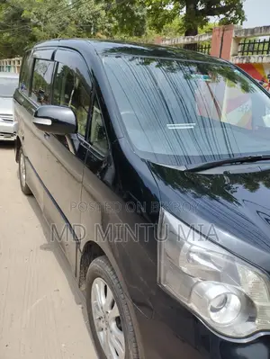 Toyota Noah 2011 Black