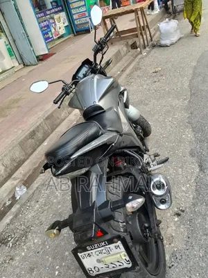 সুজুকি জিক্সার ২০১৯ গ্রে