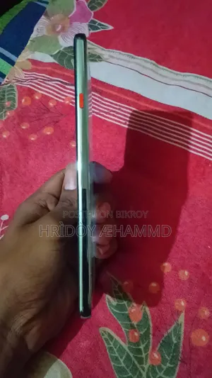 টেকনো ক্যামন ৪০ ২৫৬ জিবি সিলভার
