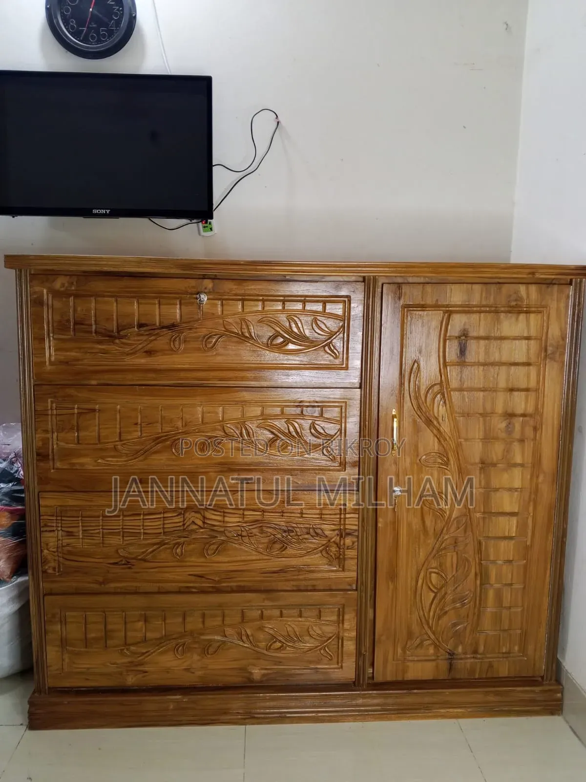 ১০০% চিটাগাং সেগুন কাঠের বড় ওয়ারড্রব