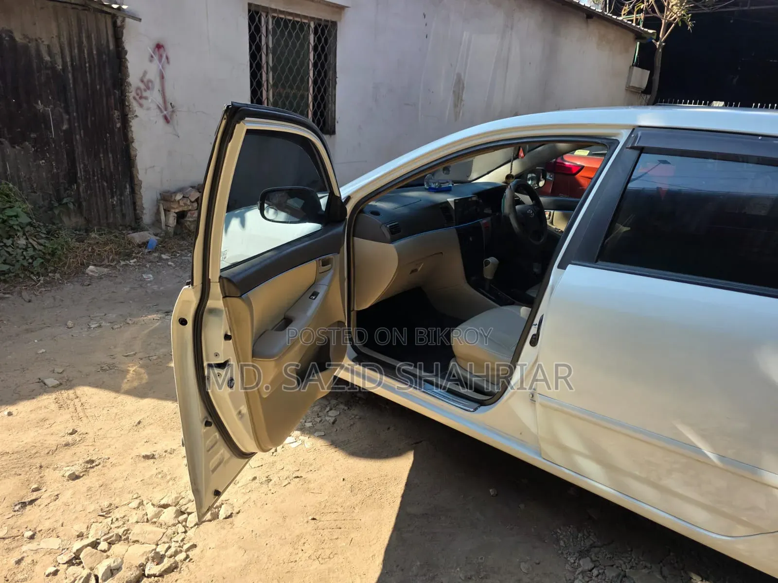 Toyota Corolla 2004 Pearl