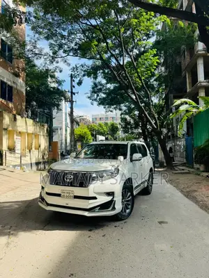 Toyota Land Cruiser Prado 4.0 Petrol TX 2014 Pearl