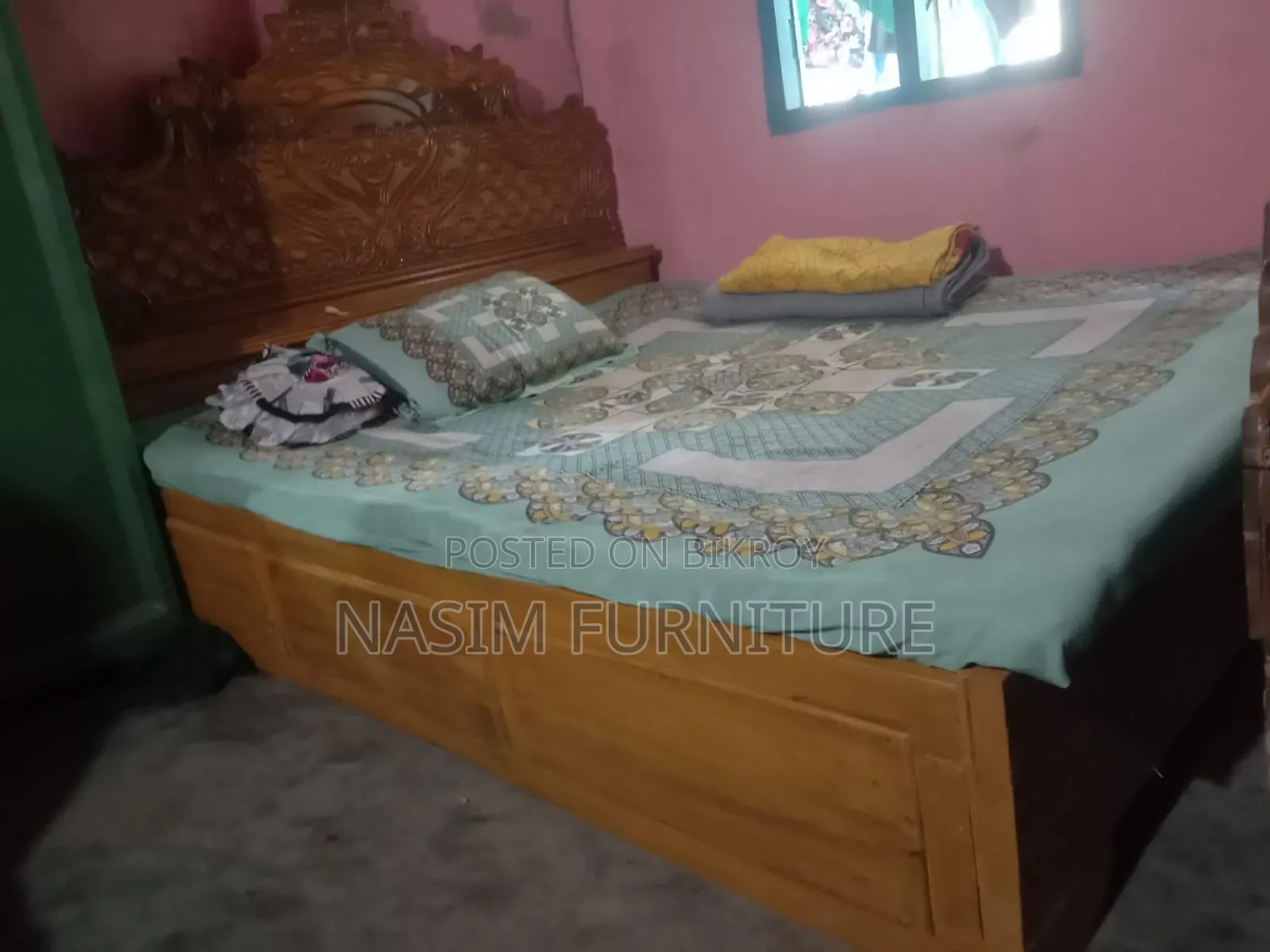পুরাতন পালং আকাশি কাটের খাট