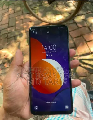 Samsung Galaxy M12 128 GB Blue