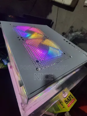 Gigabyte GA-H110MSTX-HD3-ZK 8GB Intel Core i3 SSD 256GB
