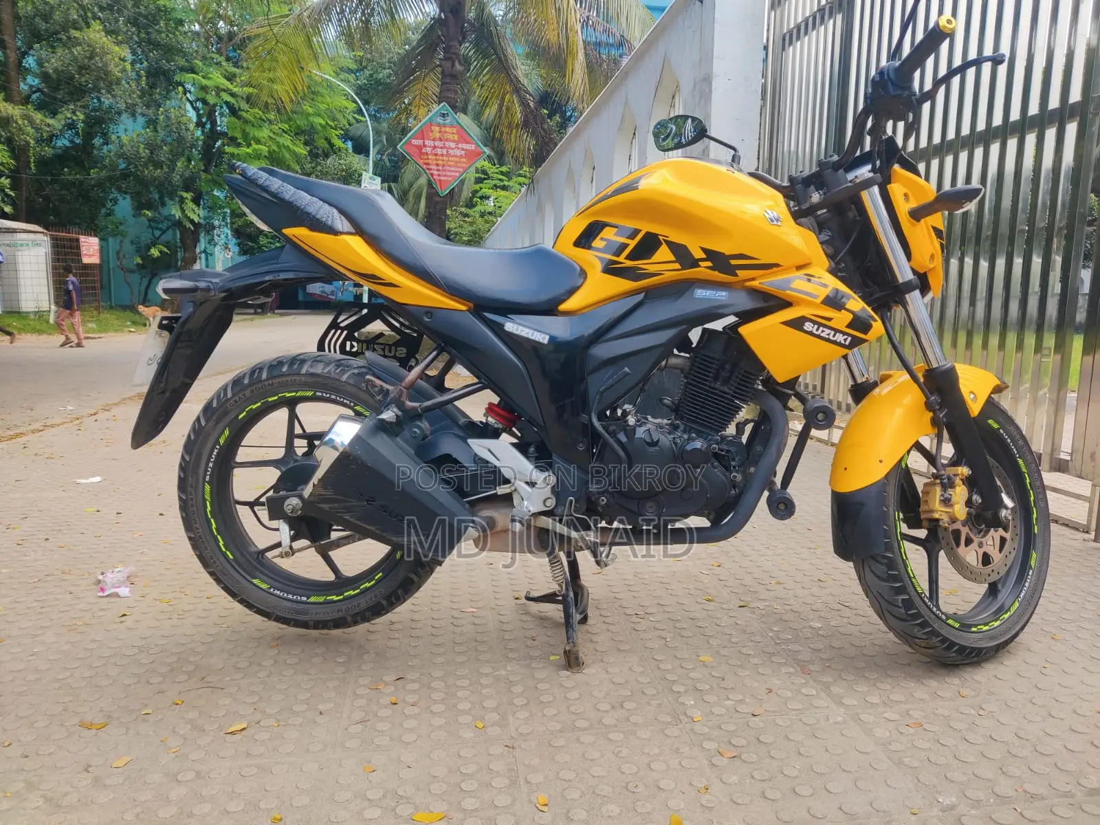 নিউ সুজুকি জিক্সার ২০২৫ ইয়েলো