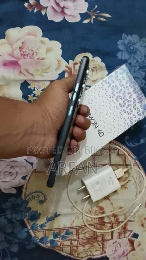 Tecno Camon 40 256 GB Blue