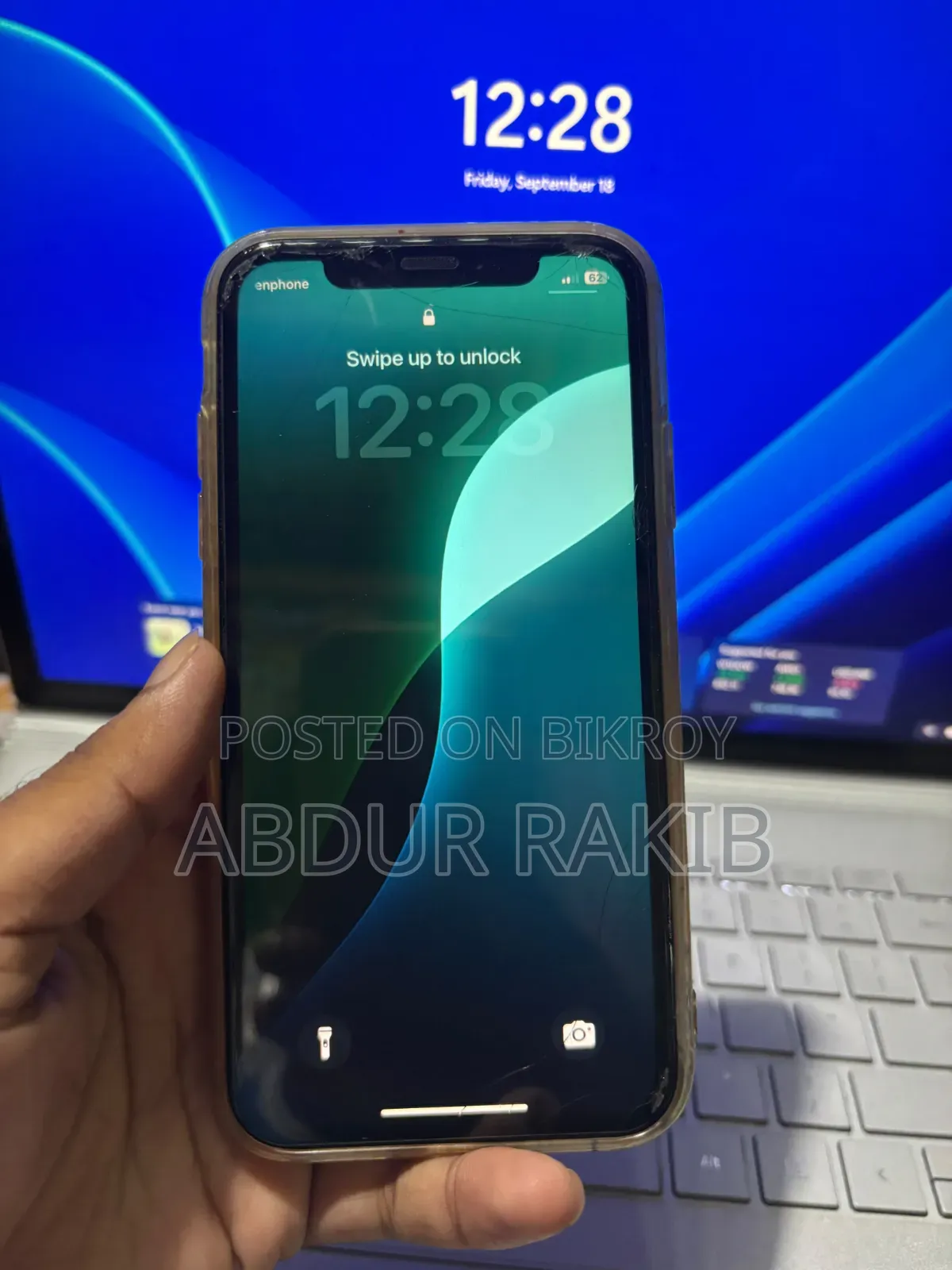 অ্যাপল আইফোন এক্সআর ৬৪ জিবি হোয়াইট