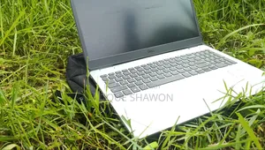 Laptop Dell Inspiron 15 4GB Intel Core i3 SSD 128GB