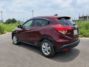 Honda Vezel 2015 Maroon
