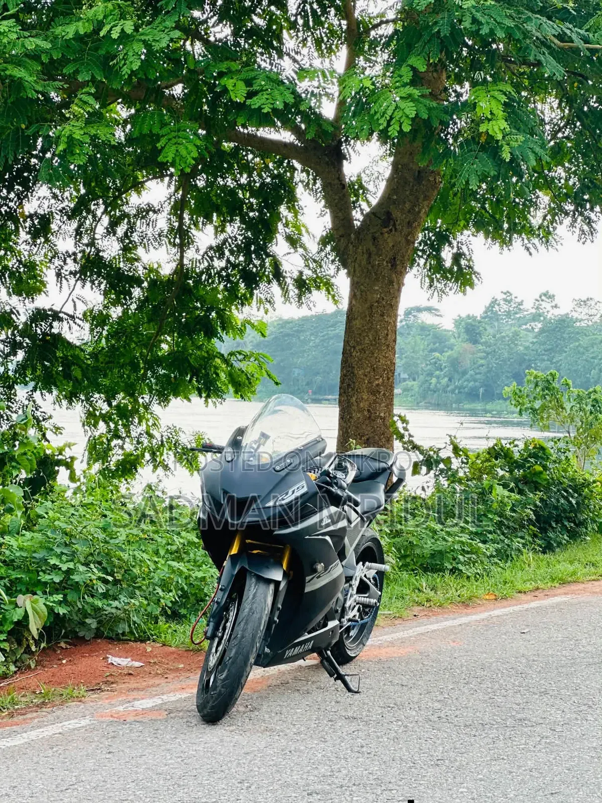 ইয়ামাহা আর১৫ ভি৩ ২০২১ ব্ল্যাক