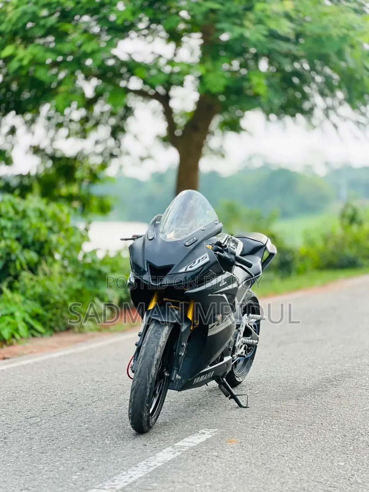 ইয়ামাহা আর১৫ ভি৩ ২০২১ ব্ল্যাক