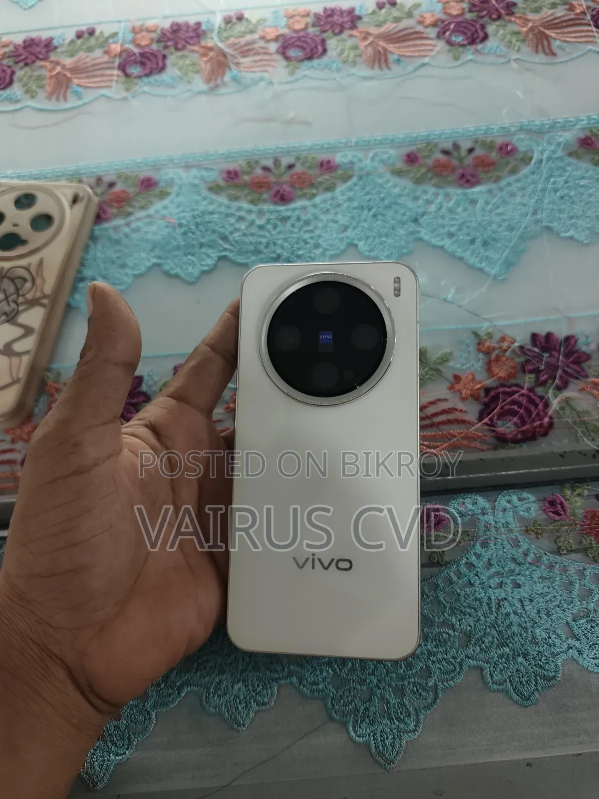 ভিভো এক্স২০০ প্রো মিনি ২৫৬ জিবি সাদা