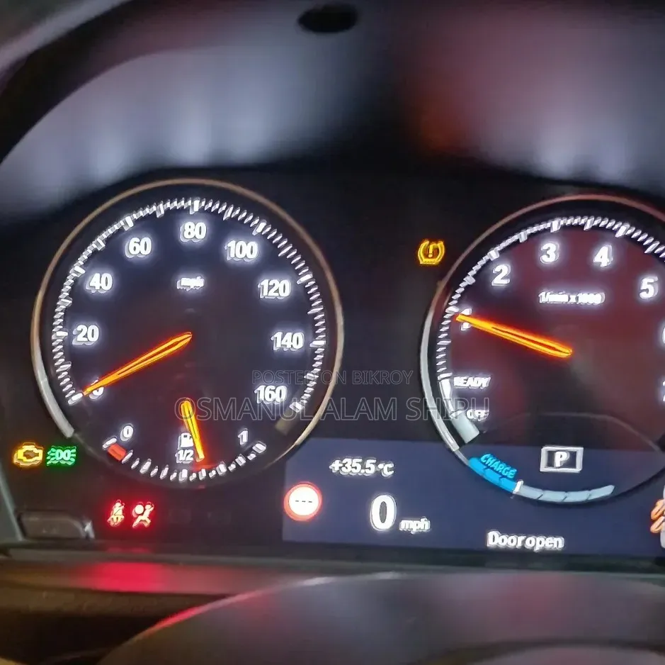 BMW X1 sDrive28i FWD 2020 Gray