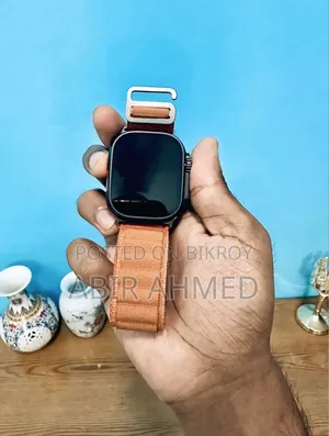 এইচকে ১১ আল্ট্রা এ স্মার্টওয়াচ