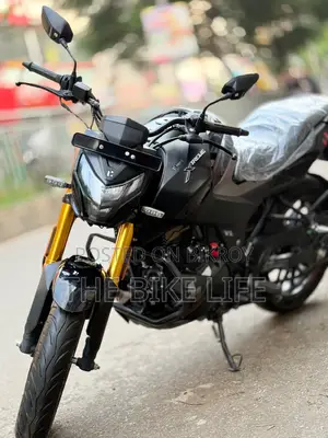 Hero Xtreme 160R 4V 2026 Black