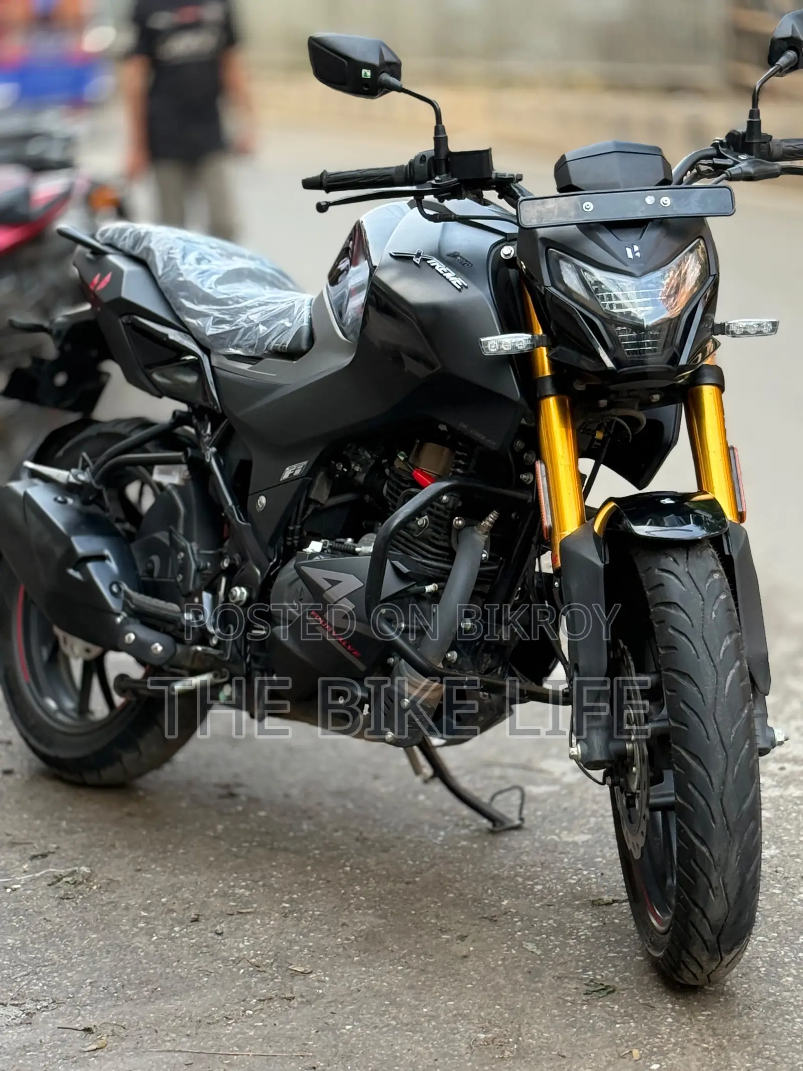 Hero Xtreme 160R 4V 2026 Black