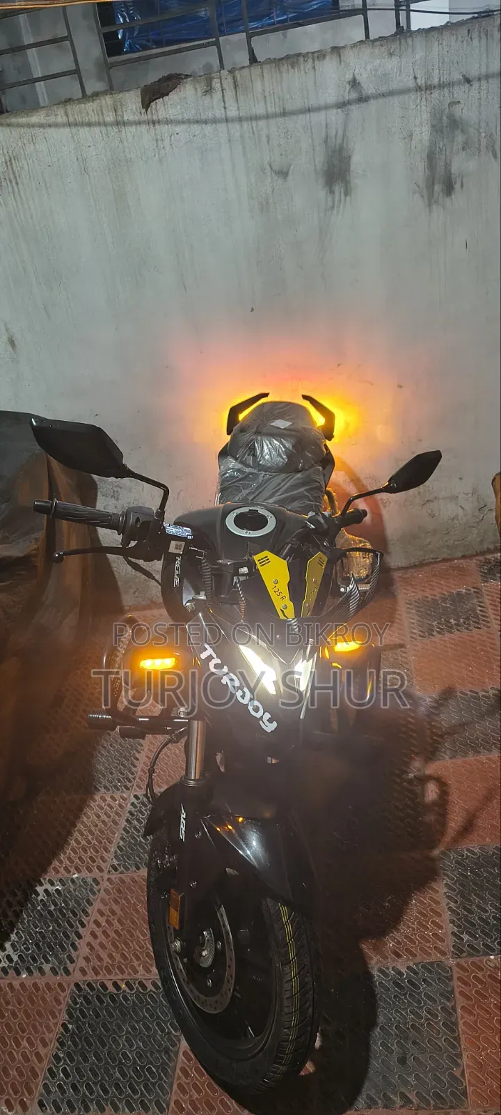 Hero Xtreme 125R 2025 Black