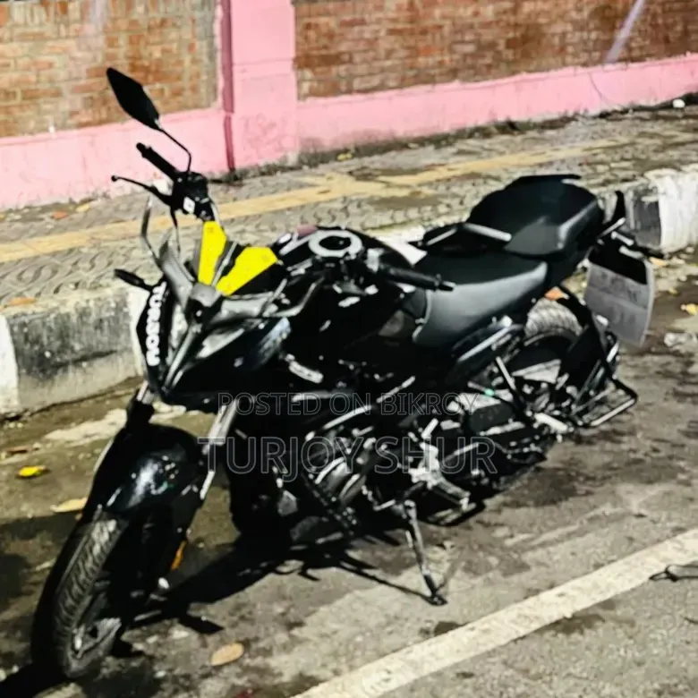 Hero Xtreme 125R 2025 Black