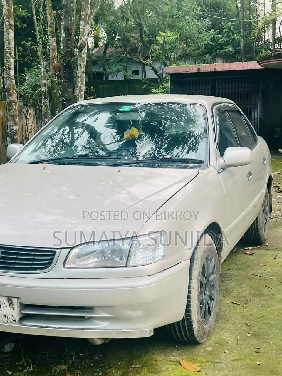 টয়োটা করোল্লা ১.৬ সেডান ১৯৯৭ পার্ল