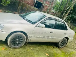 টয়োটা করোল্লা ১.৬ সেডান ১৯৯৭ পার্ল