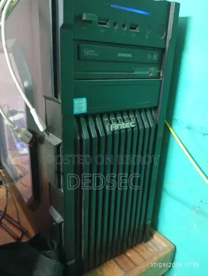 Desktop Computer Gigabyte GB-BSi3HA-6100 8GB Intel Core i5 500GB SSD