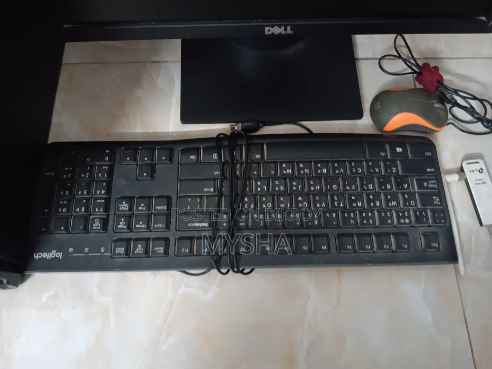 Desktop Computer Dell Inspiron 24 5000 16GB Intel Core i3 SSD 512GB