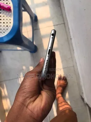 অ্যাপল আইফোন ৬ প্লাস ৬৪ জিবি সিলভার