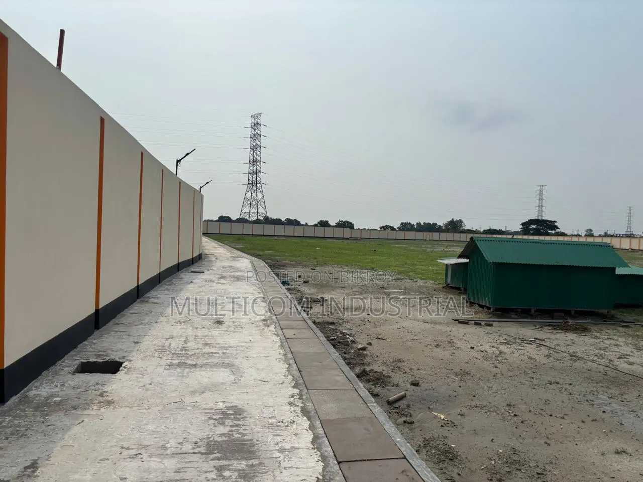 মদনপুরে ২০০০০০ বর্গফুটের আসন্ন ফ্যাক্টরি এবং গুদাম শেড