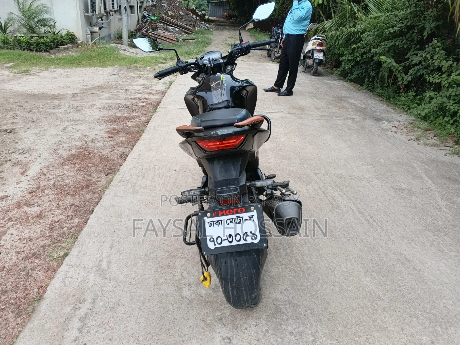 Hero Hunk 150R Dual Disc ABS 2025 Black