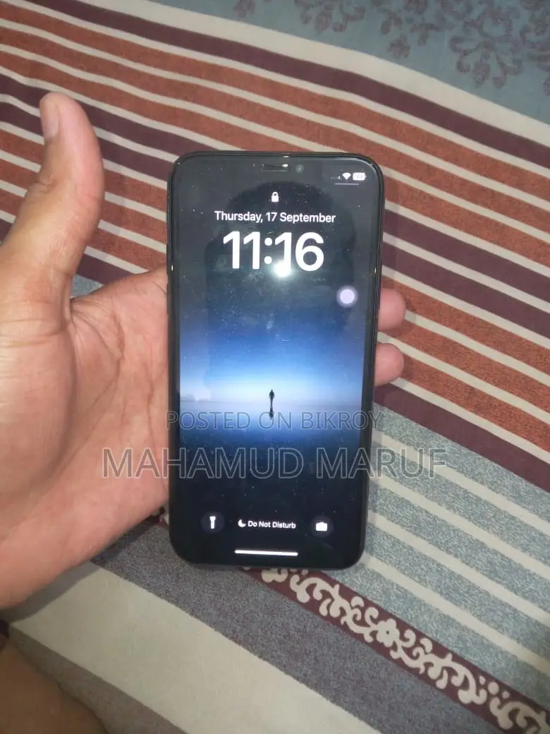 Apple iPhone X 64 GB Black