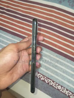 Apple iPhone X 64 GB Black