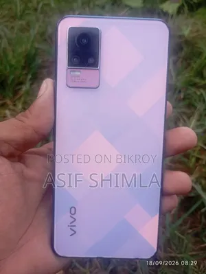 Vivo V21e 128 GB Purple