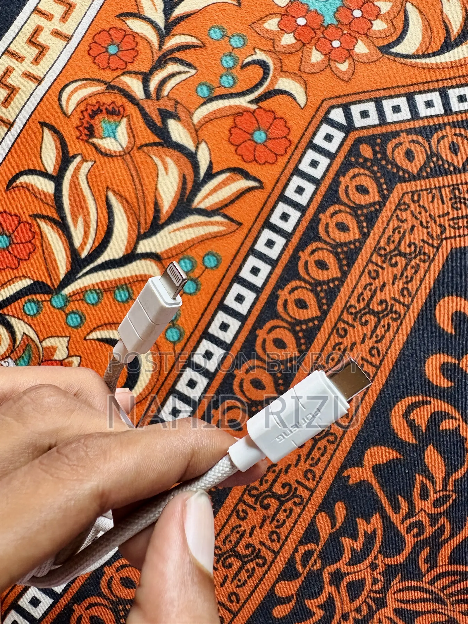 লাইটিং কেবল সি টু লাইটনিং