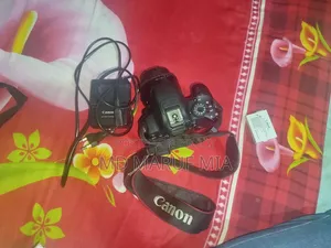 Canon 700D