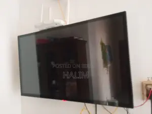 32" LED Smart TV