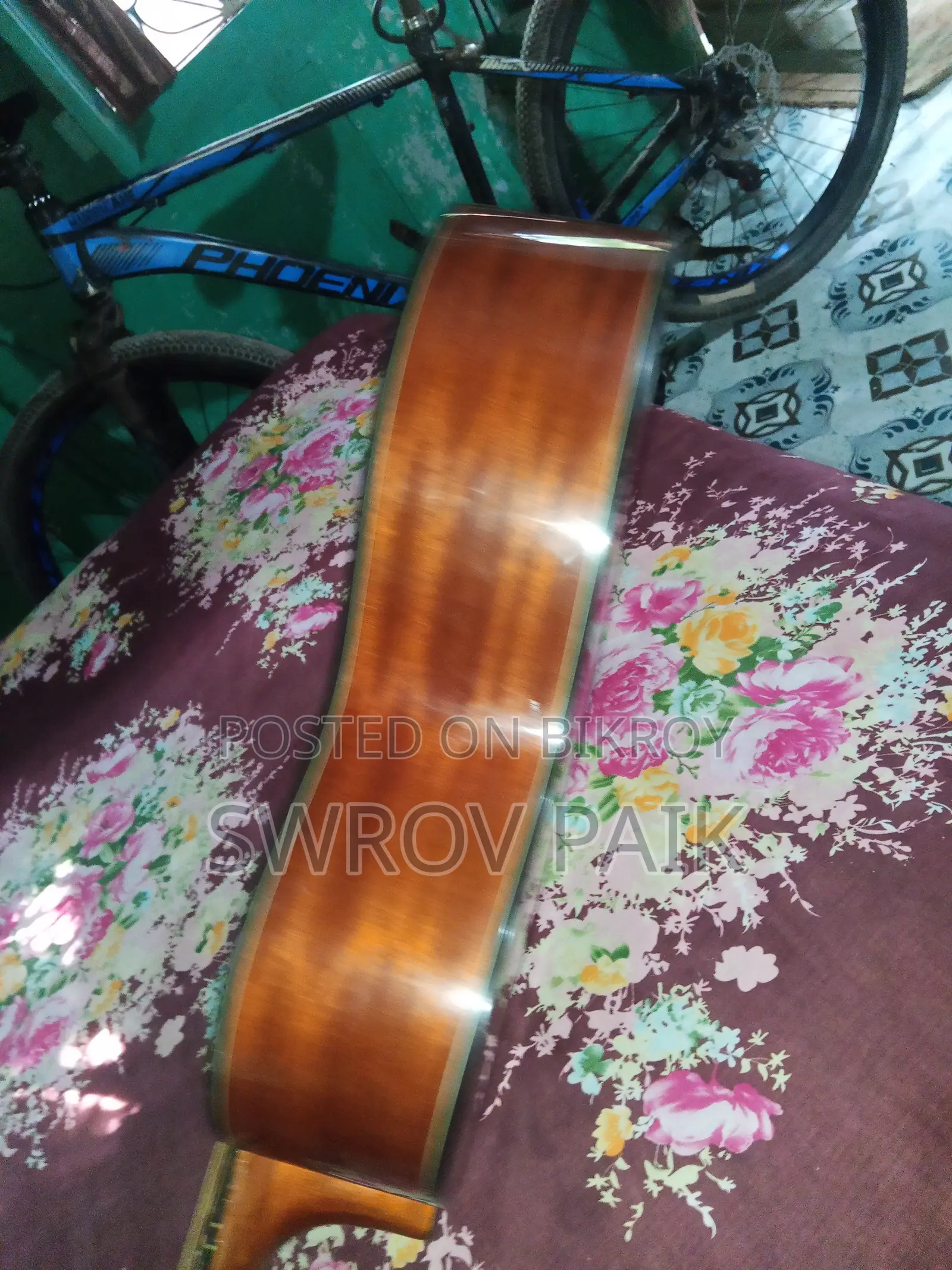 Deviser L-720a Acoustic Guitar