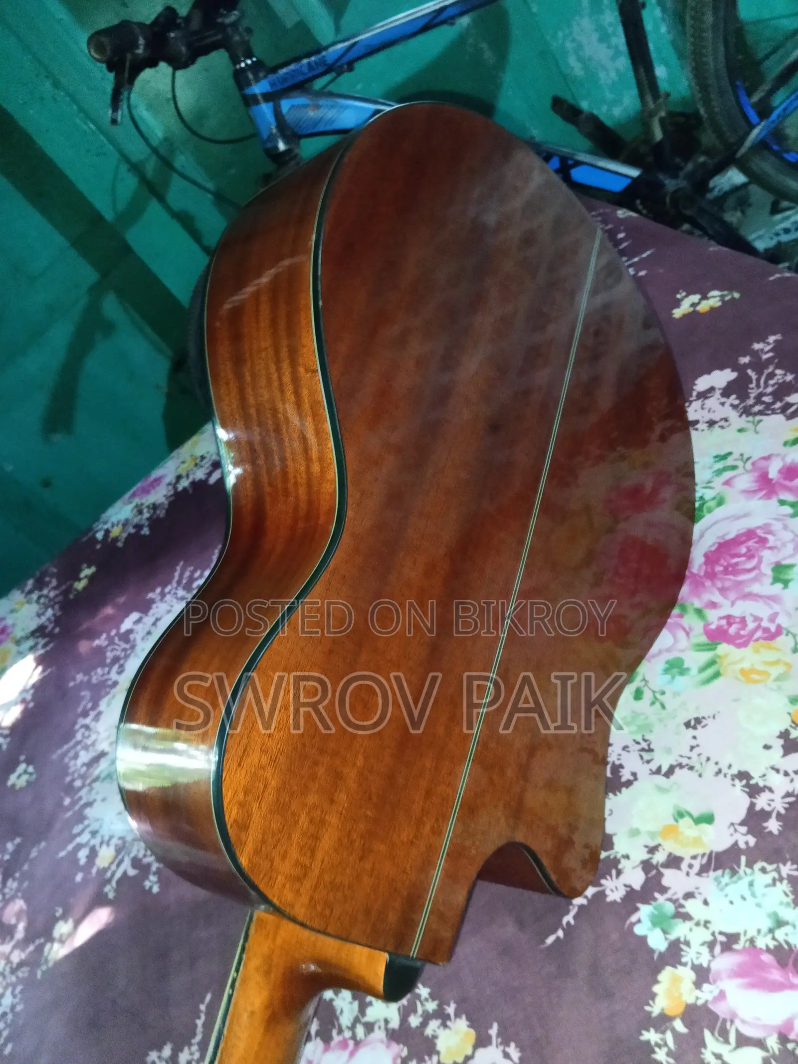 Deviser L-720a Acoustic Guitar