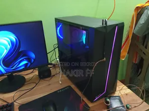 Desktop Computer MSI model 16GB AMD Ryzen 7 SSD 256GB