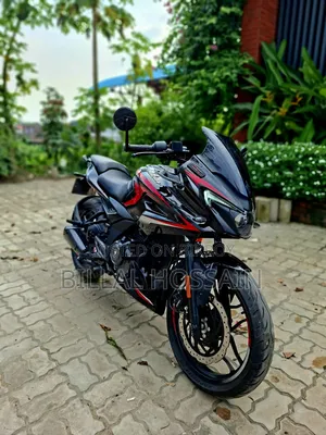 Bajaj Pulsar F250 2025 Black