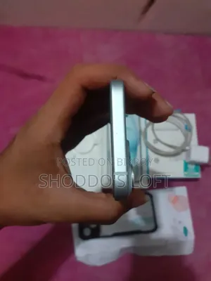 Apple iPhone 15 128 GB White