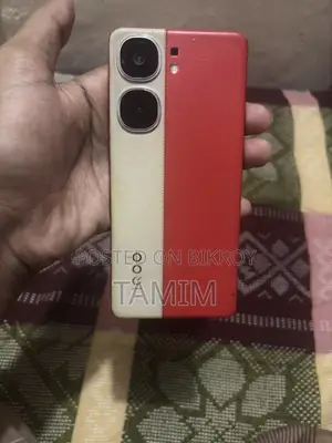 iQOO Neo11 256 GB Red