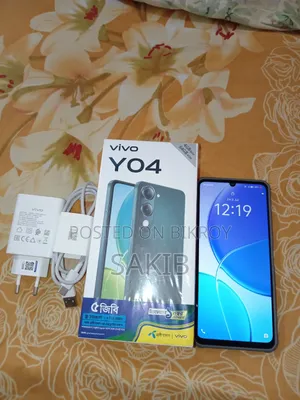 Vivo Y04 64 GB Green