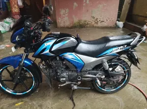 টিভিএস স্ট্রাইকার ১২৫ ২০১৯ নীল