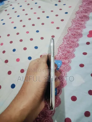 স্যামসাং গ্যালাক্সি জে২ ৮ জিবি গোল্ড