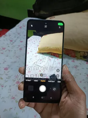 রিয়েলমি সি৭১ ১২৮ জিবি সাদা