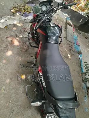 টিভিএস স্ট্রাইকার ১২৫ ২০১৮ রেড