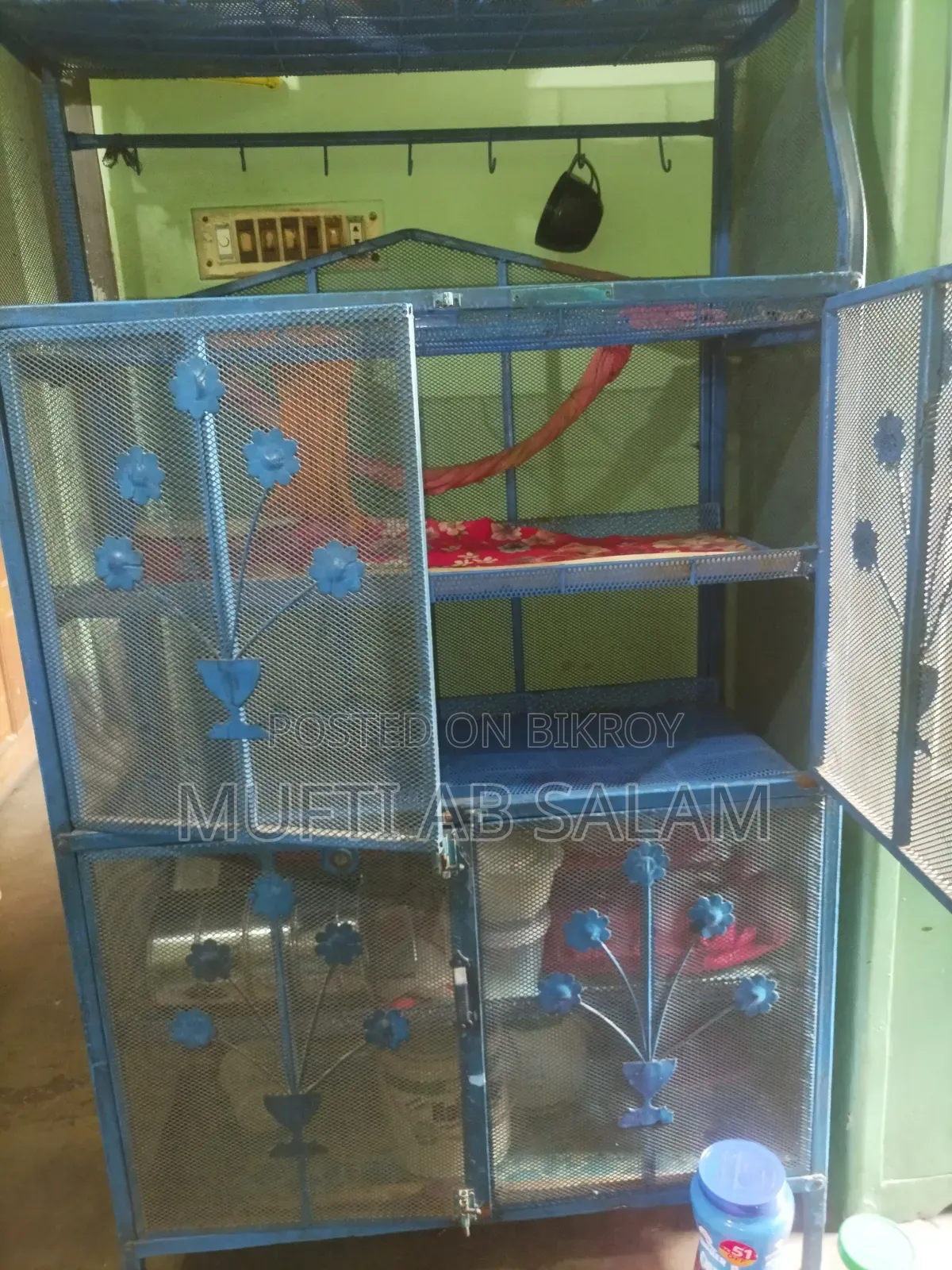 A steel food rack will be sold