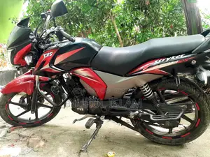 টিভিএস স্ট্রাইকার ১২৫ ২০১৮ রেড
